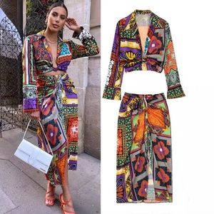 Printed Women Knotted Top and Midi Skirt-Two Piece Set